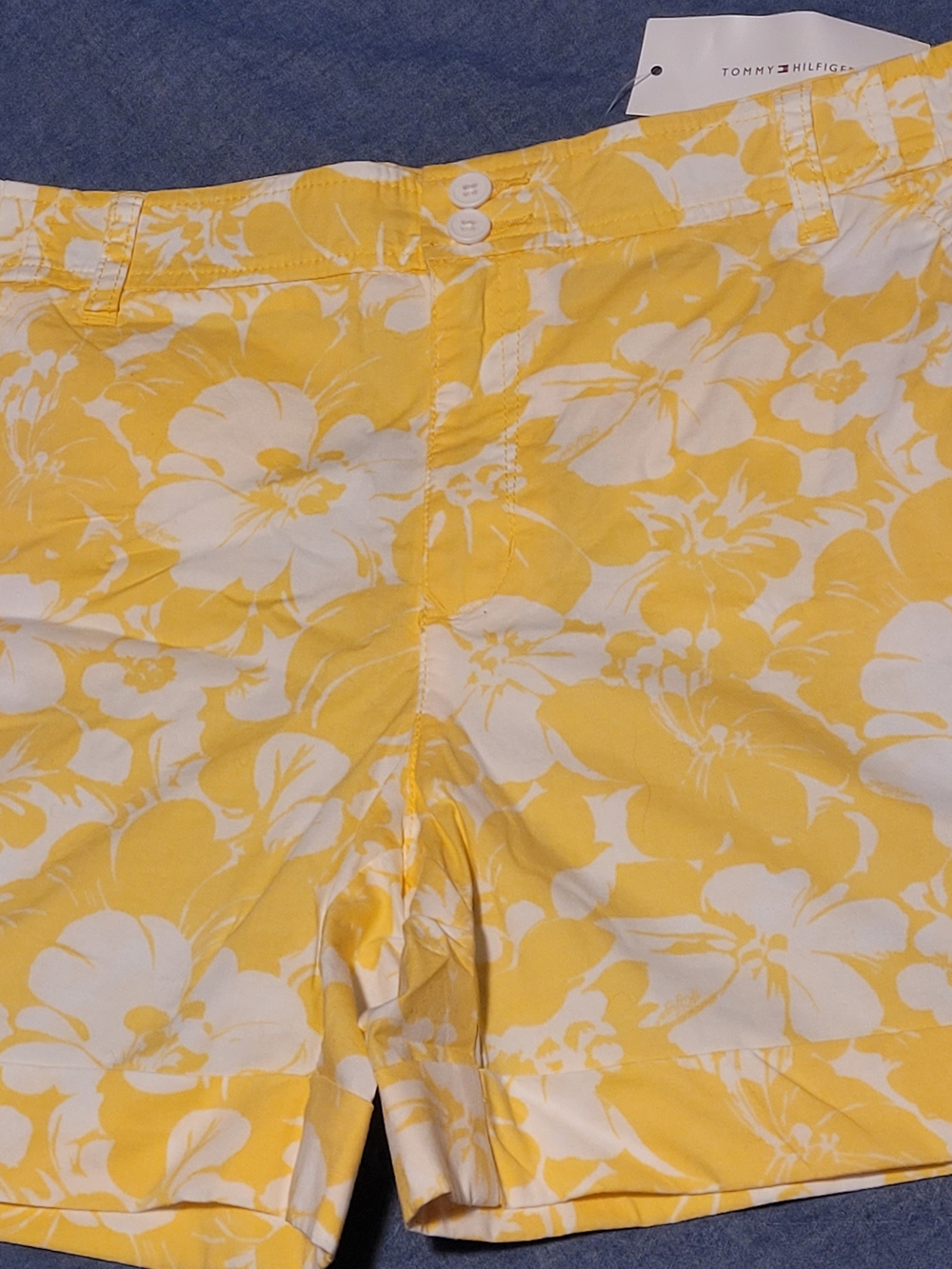 Tommy Hilfiger Yellow & White Floral Shorts (X)